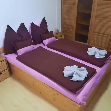 شقة Galeria Vendeghaz *