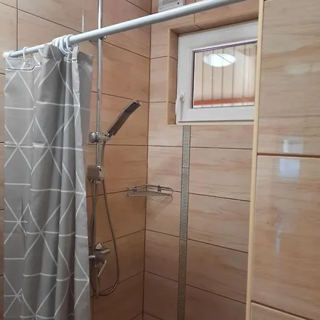Galeria Vendeghaz Хайдусобосло
