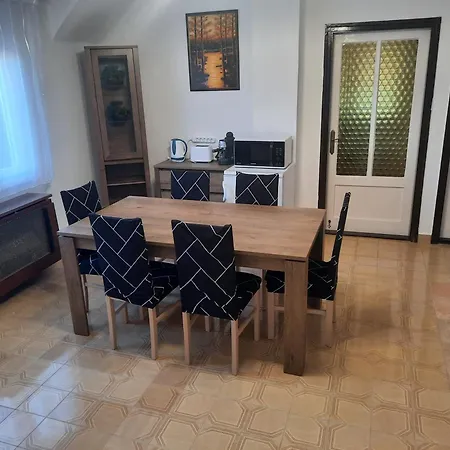 Galeria Vendeghaz Lägenhet *