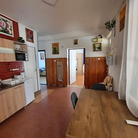 Galeria Vendeghaz Lägenhet