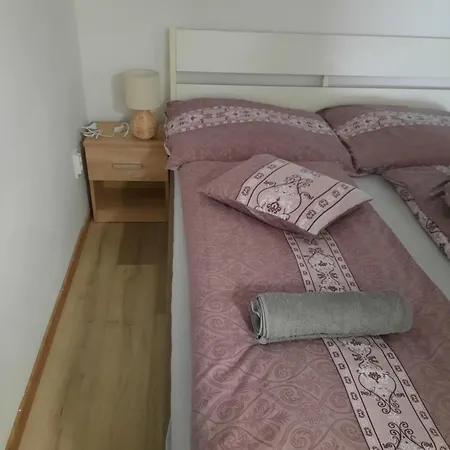 Galeria Vendeghaz Lägenhet