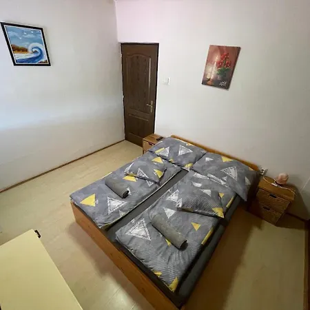 Apartament Galeria Vendeghaz *