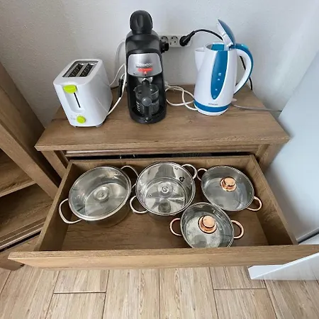 Galeria Vendeghaz Apartament *
