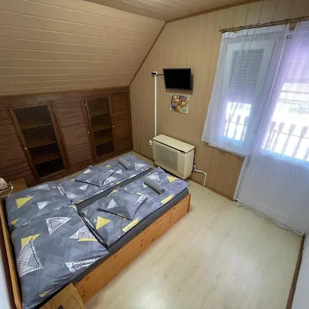 Apartament Galeria Vendeghaz *