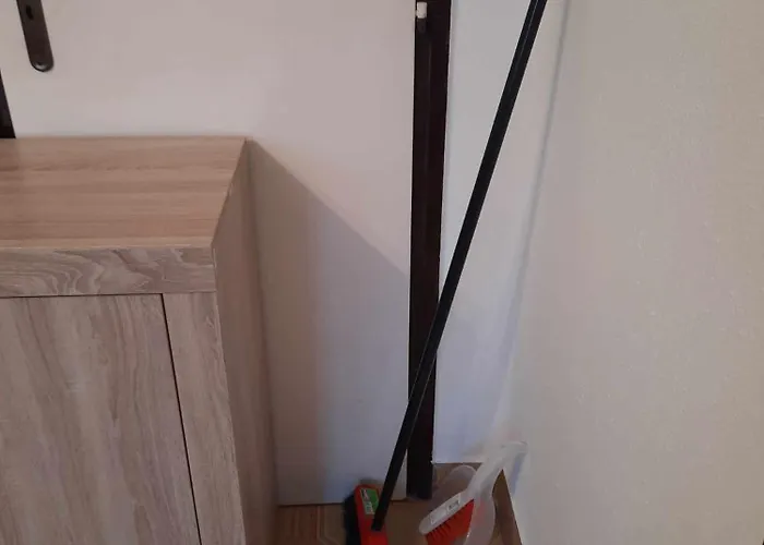 Galeria Vendeghaz 아파트 *